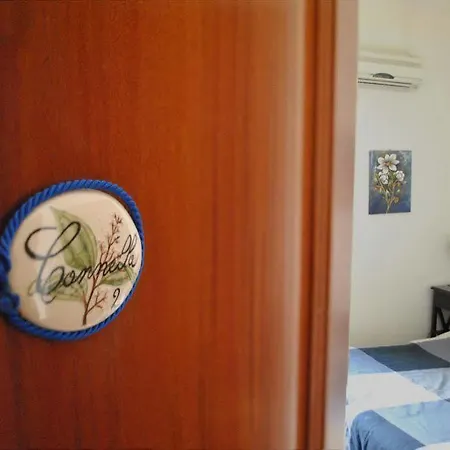 Locanda Sant'Anna Bed & Breakfast 2*